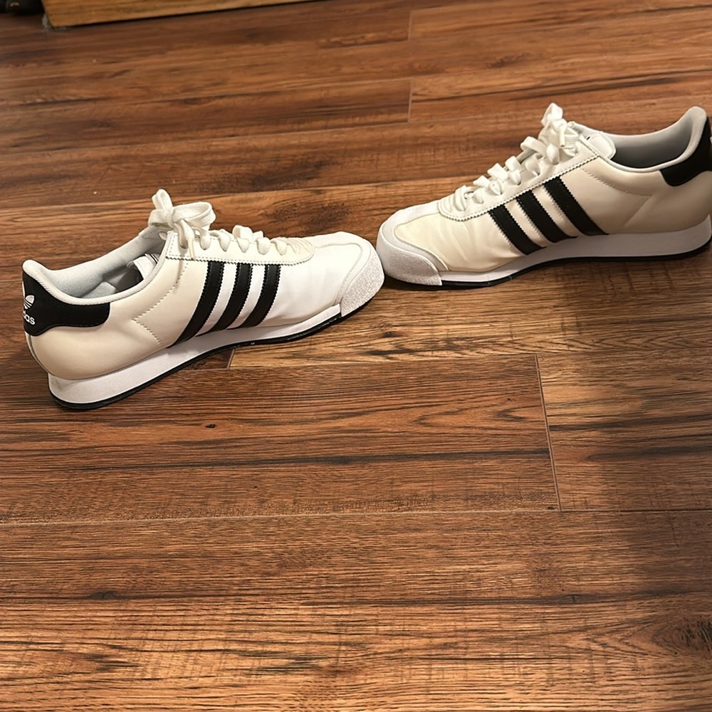 SAMOA Adidas - Picture 7 of 8